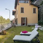 Lägenhet Guest Host - Stylish And Bright With Private Garden Como